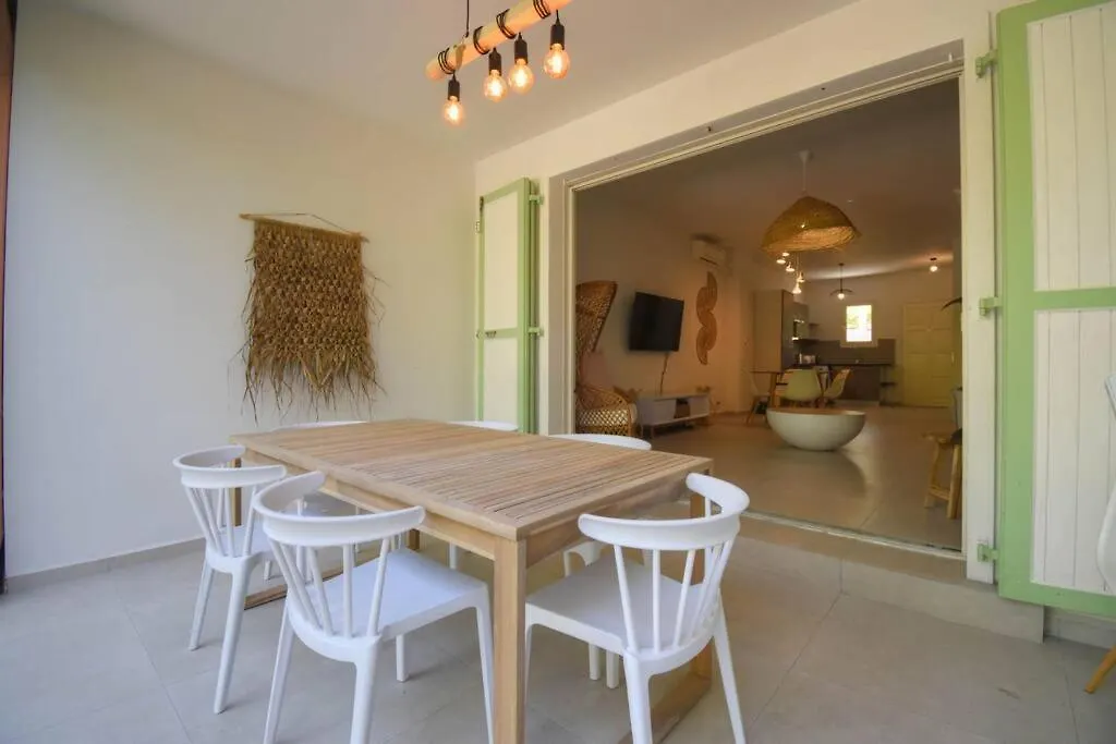 Holiday home La Maison Rose Orient Bay