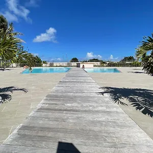 Front Orient Bay